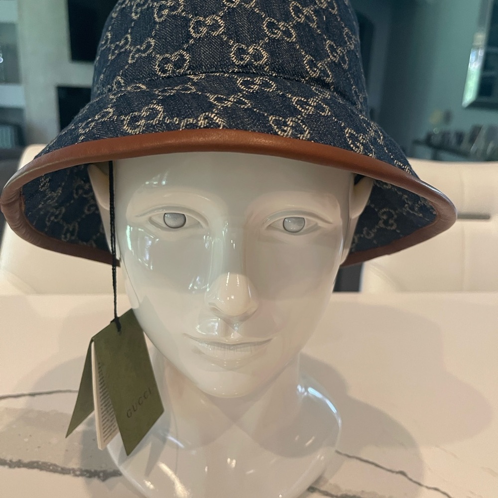Unisex Authentic Gucci Denim Bucket Hat with Leather Trim with Tags